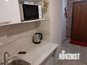 Студия квартира, посуточно, 18м2, 1/10 этаж