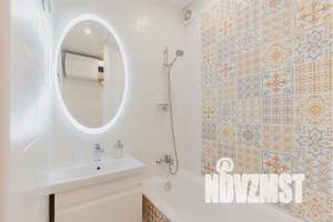 1-к квартира, посуточно, 43м2, 4/10 этаж