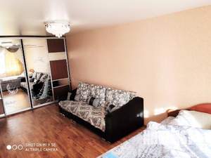 1-к квартира, посуточно, 38м2, 1/1 этаж