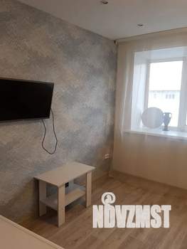 Студия квартира, посуточно, 20м2, 1/5 этаж