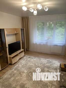 2-к квартира, посуточно, 37м2, 1/5 этаж