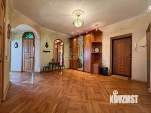 3-к квартира, на длительный срок, 110м2, 4/4 этаж