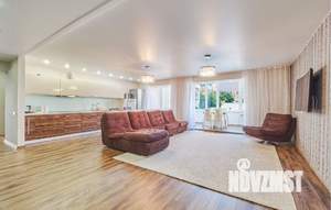 3-к квартира, посуточно, 120м2, 2/9 этаж