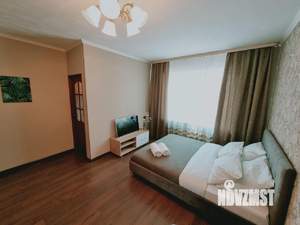 1-к квартира, посуточно, 32м2, 1/1 этаж