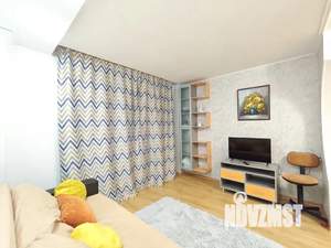 1-к квартира, посуточно, 38м2, 1/10 этаж