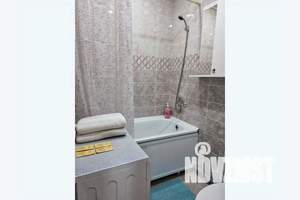 1-к квартира, посуточно, 32м2, 3/5 этаж