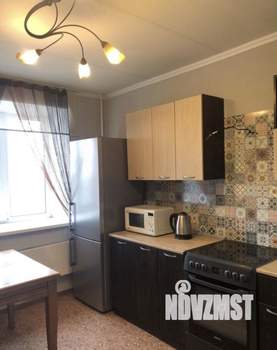 1-к квартира, на длительный срок, 40м2, 4/10 этаж