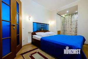 2-к квартира, посуточно, 65м2, 1/1 этаж