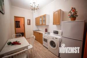 1-к квартира, посуточно, 32м2, 2/9 этаж