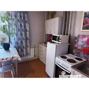 1-к квартира, посуточно, 60м2, 1/16 этаж