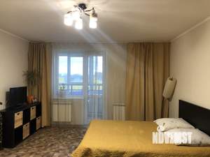 1-к квартира, посуточно, 50м2, 6/18 этаж
