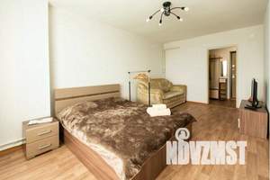 1-к квартира, посуточно, 42м2, 17/17 этаж