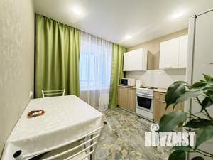 1-к квартира, посуточно, 40м2, 2/10 этаж