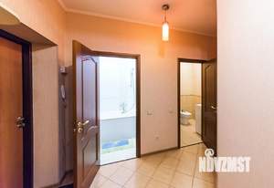 2-к квартира, посуточно, 68м2, 1/1 этаж