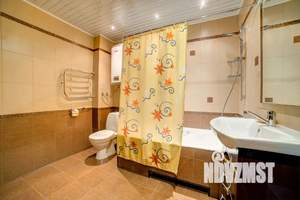 3-к квартира, посуточно, 66м2, 7/10 этаж