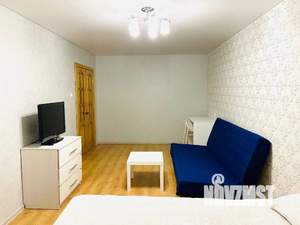 1-к квартира, посуточно, 40м2, 5/10 этаж