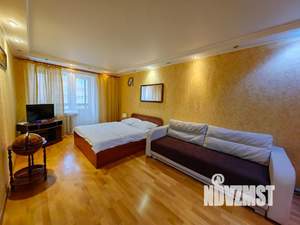 1-к квартира, посуточно, 40м2, 6/10 этаж