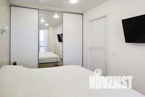 1-к квартира, посуточно, 49м2, 15/17 этаж