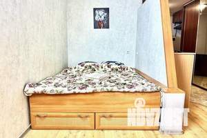 1-к квартира, посуточно, 49м2, 5/5 этаж