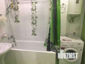 1-к квартира, посуточно, 44м2, 4/5 этаж