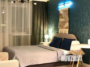 Студия квартира, посуточно, 33м2, 8/19 этаж