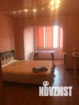 2-к квартира, посуточно, 100м2, 7/10 этаж