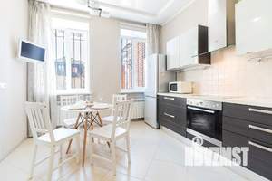 1-к квартира, посуточно, 50м2, 1/1 этаж