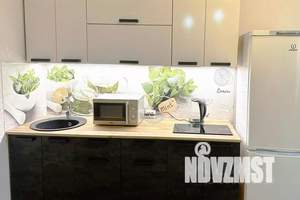 1-к квартира, посуточно, 35м2, 7/10 этаж