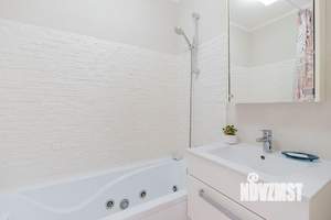 2-к квартира, посуточно, 65м2, 1/1 этаж