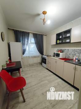 1-к квартира, посуточно, 42м2, 1/10 этаж