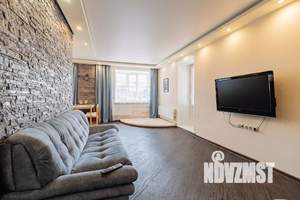 1-к квартира, посуточно, 65м2, 1/1 этаж