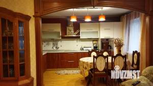 4-к квартира, на длительный срок, 120м2, 1/5 этаж