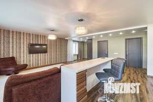 3-к квартира, посуточно, 120м2, 1/1 этаж