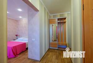 1-к квартира, посуточно, 40м2, 6/9 этаж