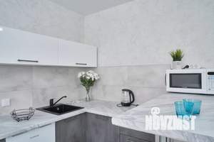 Студия квартира, посуточно, 28м2, 5/19 этаж