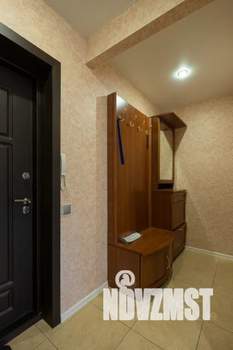 1-к квартира, посуточно, 45м2, 4/9 этаж