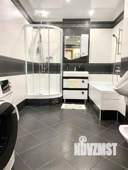 Студия квартира, посуточно, 40м2, 3/18 этаж