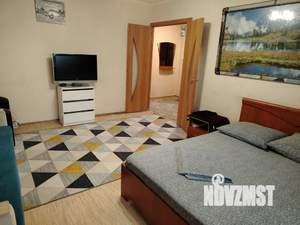 2-к квартира, посуточно, 56м2, 1/8 этаж