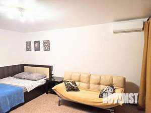 1-к квартира, посуточно, 40м2, 9/10 этаж