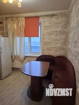 1-к квартира, посуточно, 44м2, 7/10 этаж
