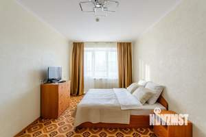 1-к квартира, посуточно, 36м2, 6/10 этаж