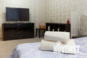 1-к квартира, посуточно, 49м2, 3/10 этаж