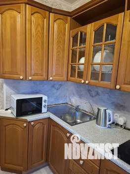 1-к квартира, посуточно, 44м2, 7/10 этаж