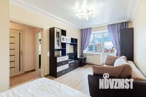 1-к квартира, посуточно, 42м2, 4/9 этаж