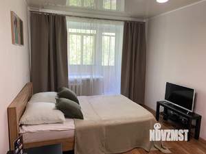 1-к квартира, посуточно, 32м2, 1/1 этаж