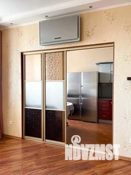 2-к квартира, посуточно, 67м2, 8/10 этаж