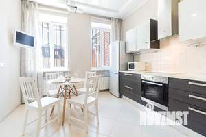 1-к квартира, посуточно, 50м2, 1/6 этаж