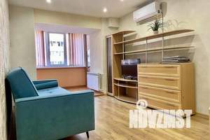 1-к квартира, посуточно, 50м2, 5/10 этаж