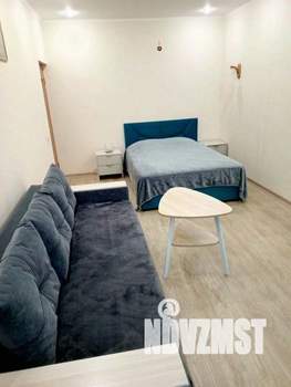 1-к квартира, посуточно, 37м2, 1/1 этаж