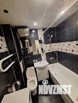 1-к квартира, посуточно, 40м2, 2/10 этаж